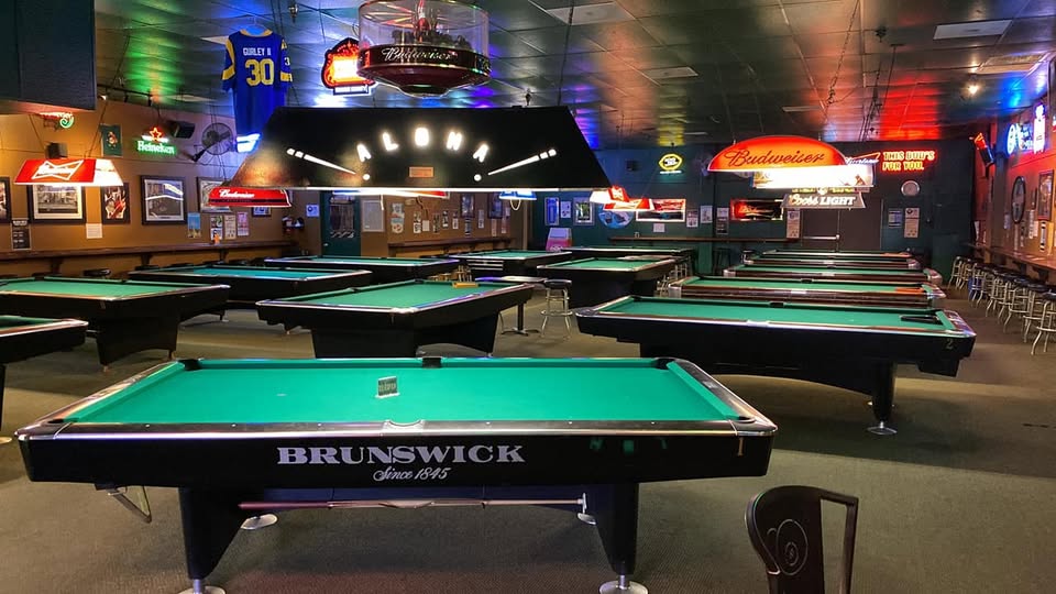 Aloha Family Billiards